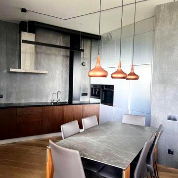 Дизайнерська трикімнатна Євгена Коновальця 26а  ЖК "Skyline"ГЕНЕРАТОР