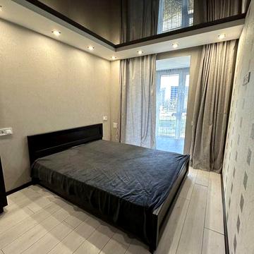 Сдам до Лета. Спальня и кухня-студия в р-не гориполкома