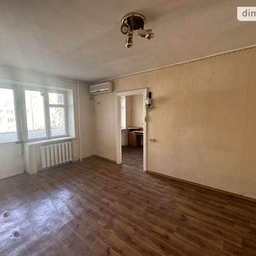 Продаж 3к Квартира Генерала Алмазова (Генерала Карпенка) вулиця