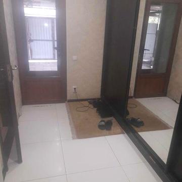 Газове опалення,централзована вода,меблі,