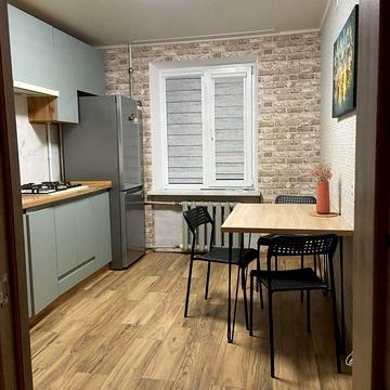 Гетьманська вул. (Іллічівська), 74