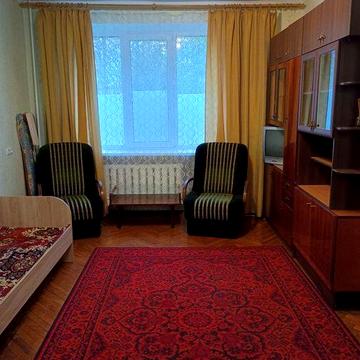 Здається на короткий термін квартира в центрі