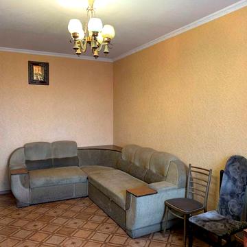 Роздільна 3-х кім., ТЦ Орнамент, просп. Свободи 3-б, Виноградар