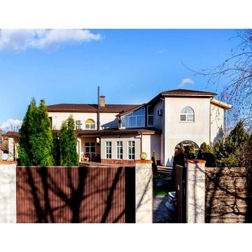 Лісова вул.