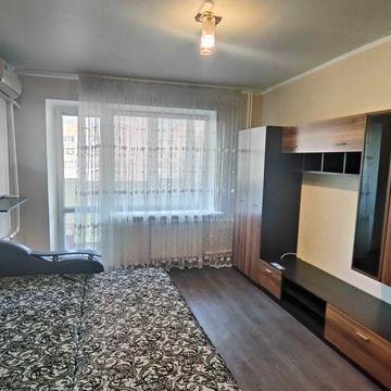 Сдам 1ком квартиру на Коммунаре