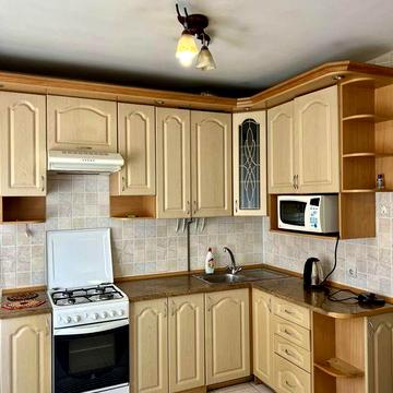 Оренда 2 кімнатної квартири по вул. Тарнавського