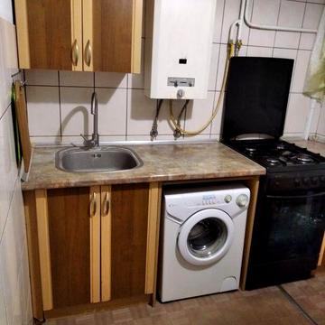 Центр. Оренда 3 кімнатної квартири.