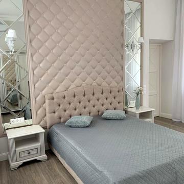 Пирогова вул., 1/35