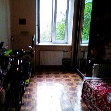 Продам 2к квартиру м. Вокзальная