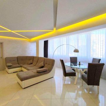 Продам квартиру в доме с Дельфином на площади Бориса Деревянка