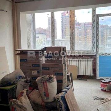 Продаж, 2-к квартира, 49м2, ст. М Печерська, Новогоспітальна