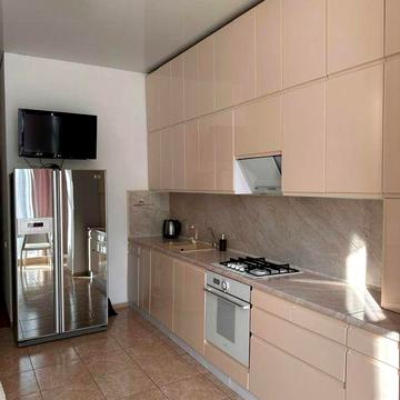 Оренда 2 кімнатної квартири на Виставці