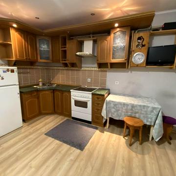 Оренда однокімнатної квартири-студії , вул. Богдана Хмельницького