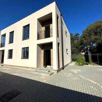 АКЦІЙНА ЦІНА! Дуплекси в  ЦЕНТРІ БУЧІ — з ГАЗОМ та власною ділянкою!