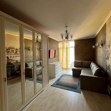 Оренда 1-кім квартири 41 м2 в ЖК Комфорт-Таун Регенераторна 4