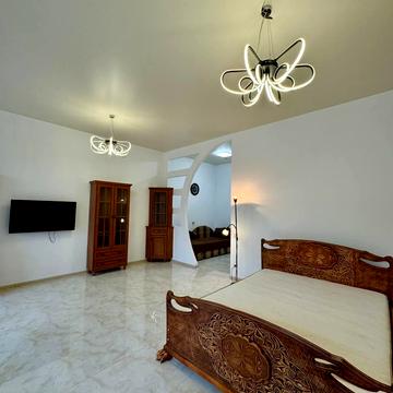 Замарстинівська вул. (Калініна), 43