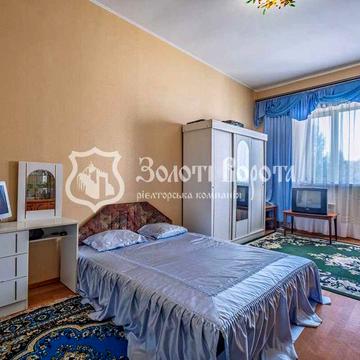 Велика 2-кімнатна квартира 90 м², пров. Бабкіна 13, м. Бориспіль