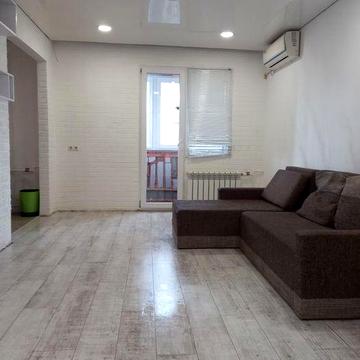 3 квартира ул.ТЕСЛЕНКА с ремонтом, меблирована