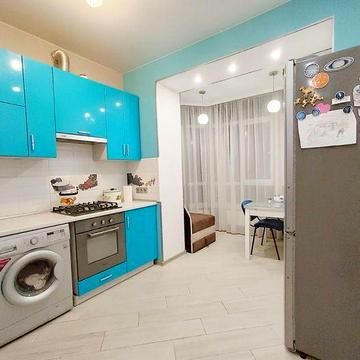 Сдам однокомнатную на М.Говорова парк Победы газовое отопление