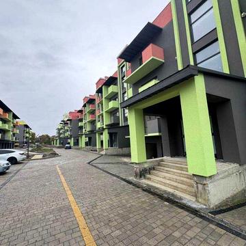 Продається двокімнатна квартира з гаражем у ЖК “Долина троянд” ЖК "Долина троянд"