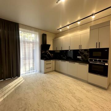 Києво-Мироцька вул.