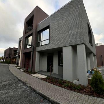 Таунхаус 102м2/РОЗТЕРМІНУВАННЯ 2 РОКИ /Центральні комунік./Без комісії