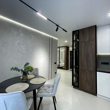 Юліана Пелеша вул., 1