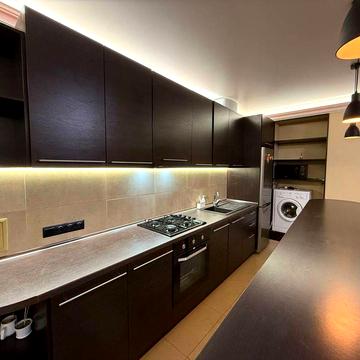 Район Виноградарь. Велика Євродвушка 57 м2.