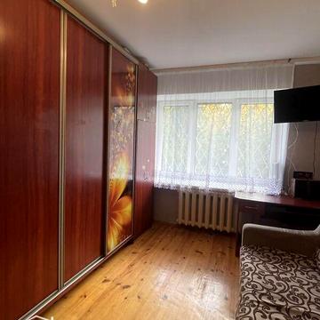 Продаж 1к Квартира Буковинська вулиця