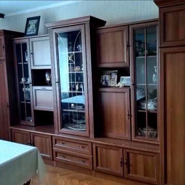 Гоголівська вул., 36