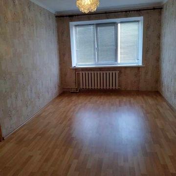 В продажу двокімнатна з ремонтом в центральній частині міста