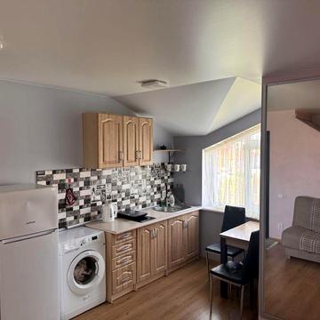 Сдам 1ком.квартиру в частном секторе рядом с Совиньоном