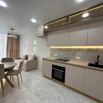 1 комнатная квартира 40м2 с Ремонтом ЖК Акварель 8