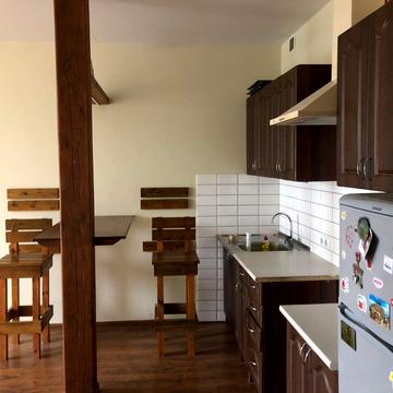 Берегова вул., 3