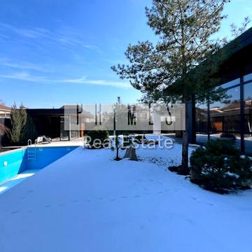 Валова вул.