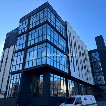 Тернопільська вул., 17