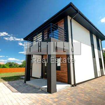 Вишнева вул.