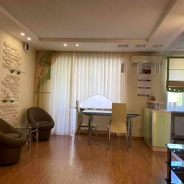 Аредна 2к квартиры на ул.Титова, 26