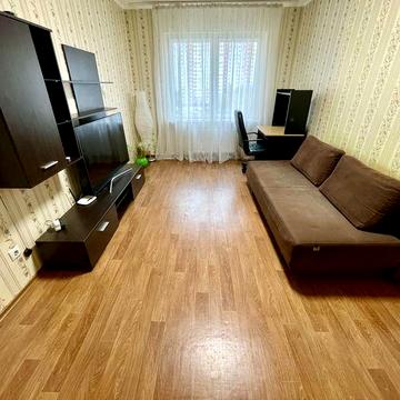 Здається 1к квартира, м.Осокорки