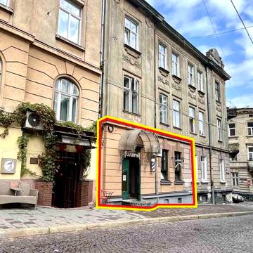 Михайла Вербицького вул., 7