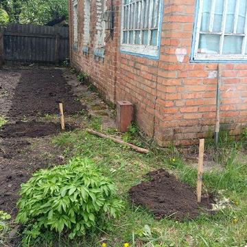 Терміново продам будинок с. Новоберецьк  Харківської області.