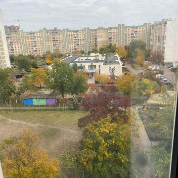 Ревуцького вул., 18-А