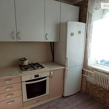 Довгострокова оренда 2к Квартира Степана Бандери вулиця