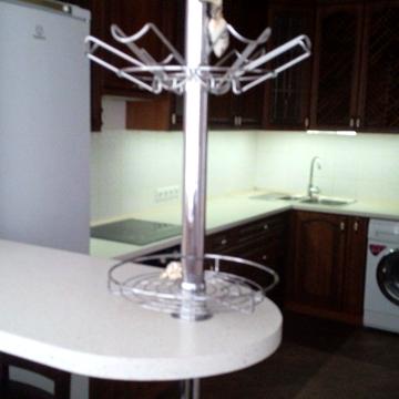 Гвардійців-Широнінців вул., 30