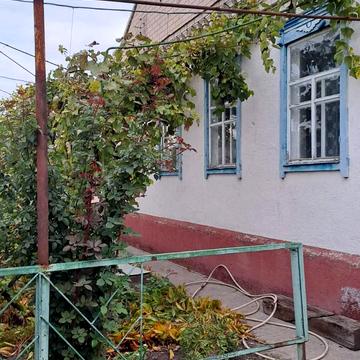 Каштанова вул. (Ленінградська)