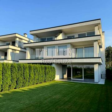 Валеряна Підмогильного вул.