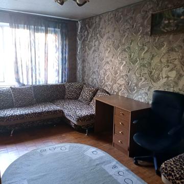 Голосіївський просп. (40-річчя Жовтня), 21