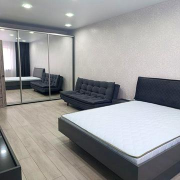 Сдам уютную 1  комнатную квартиру в 54й Жемчужине на Сахарова