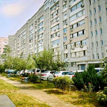 Продам 4-комн квартиру в районе Суворова ул.