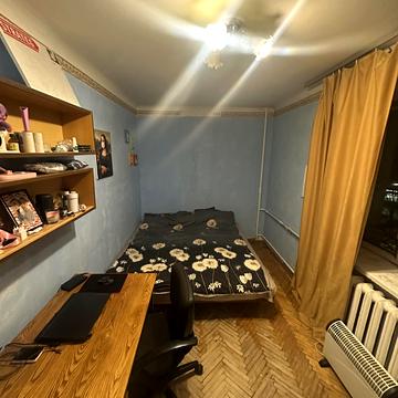 Голосіївська вул., 18